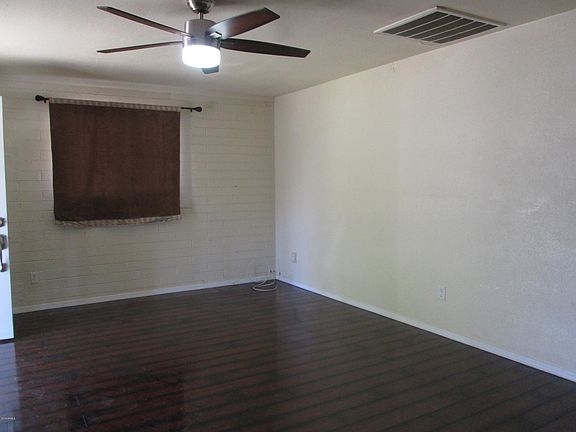 3rd image of 4661 N 30th Dr