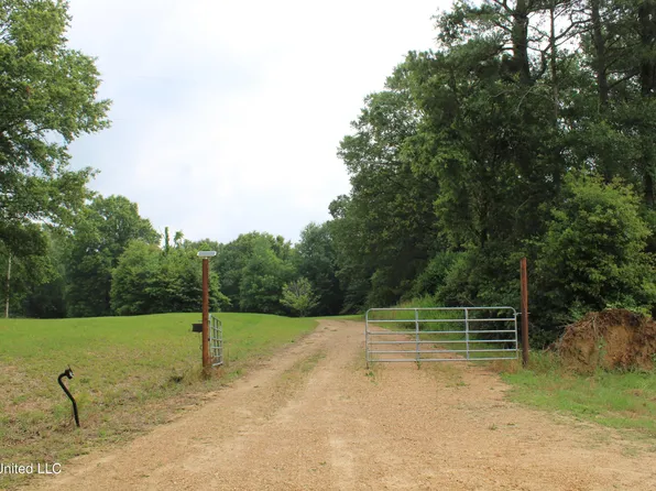 980 Compress Rd, Como, MS 38619