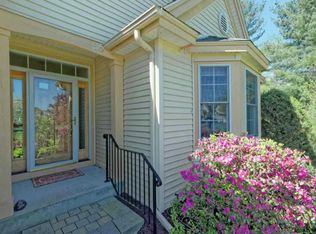 55 Walden Fields Dr, Delmar, NY 12054