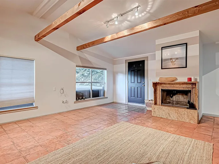 1612 W Alabama St #B — Photo 3