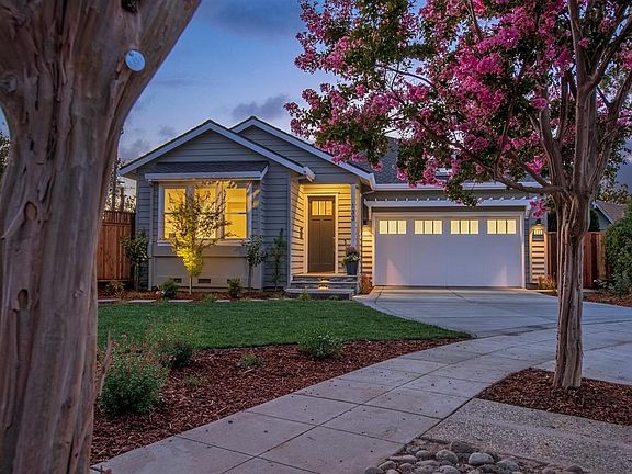 5th image of 133 Amanda Ln