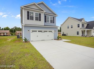 522 Harvest Meadow Xing, Jacksonville, NC 28546