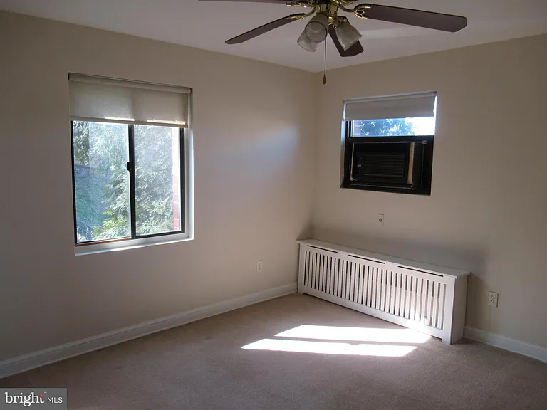 1569 N Colonial Ter #308Z — Photo 8