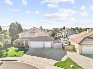 865 Zeppelin Ct, San Jacinto, CA 92582