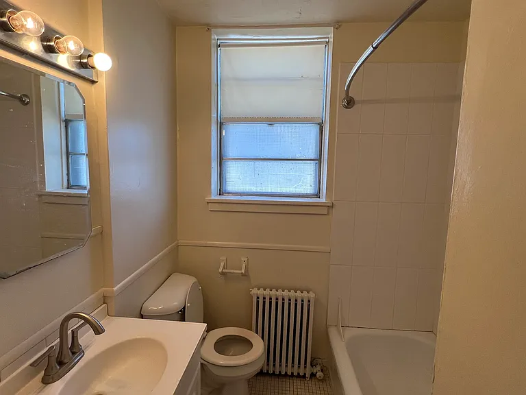 1510 Larpenteur Ave W #6 — Photo 14