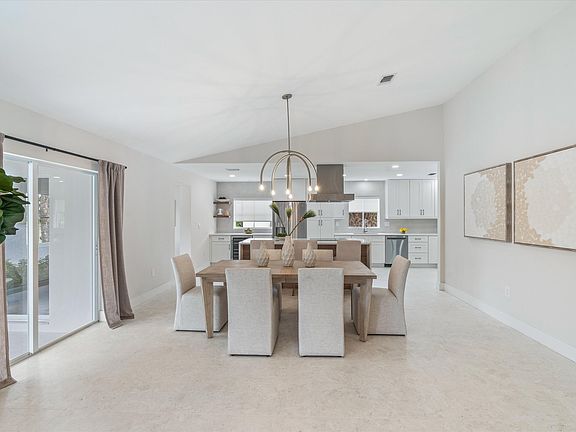 5th image of 5571 Sugar Mill Court
