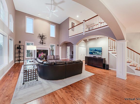 5th image of 6726 Lakeview Ct