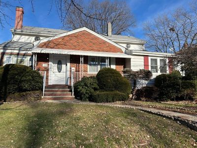 102 Scoles Ave, Clifton, NJ, 07012