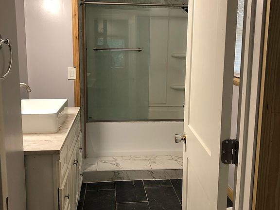 3rd image of 2912 Maridale Rd