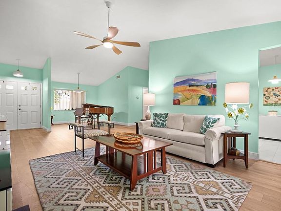 4th image of 2109 CYPRESS POINT DRIVE N