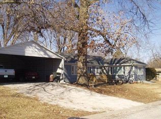 1101 Maple St, Tarkio, MO 64491