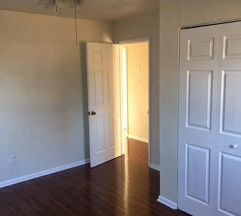 4th image of 4703 Birdwell Ln