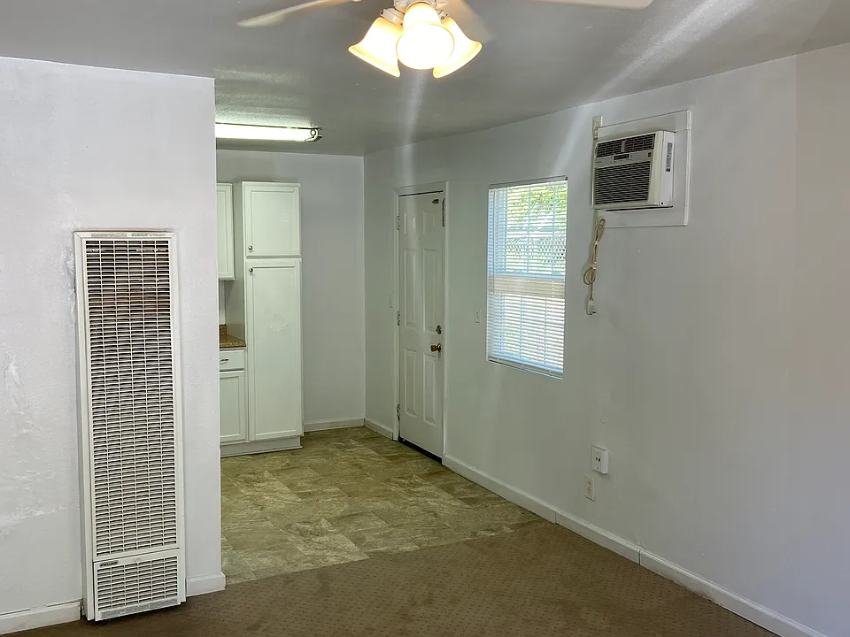 54 Cherry Ln #7