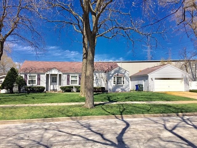 1st image of 918 N Golf Cul De Sac St