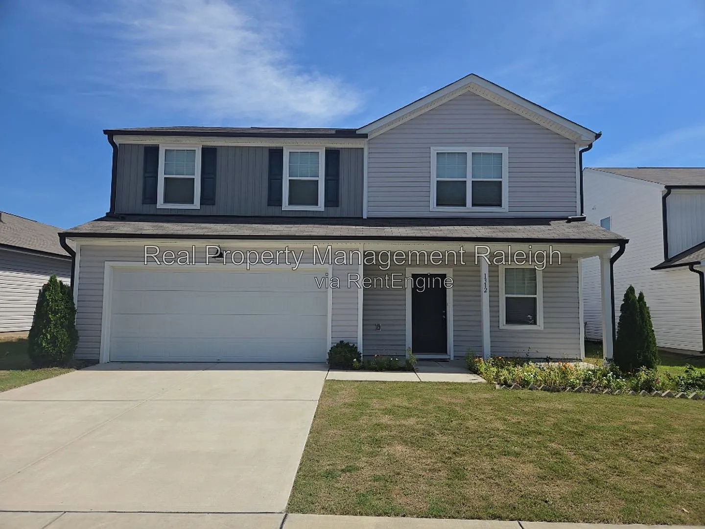 3 bed, 2.5 bath, 2083 sqft, $2,200 — Photo 1