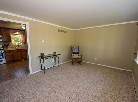 2nd image of 22480 Briarhill Dr