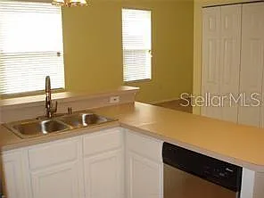 6234 Blackberry Ln — Photo 2