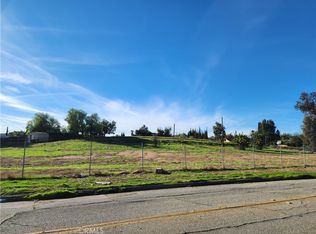 4998 Bushnell Ave #25, Riverside, CA 92505