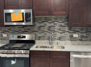 4107 W Barry Ave #1, Chicago, IL 60641