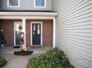 4022 Rivertown Ln SW, Wyoming, MI 49418