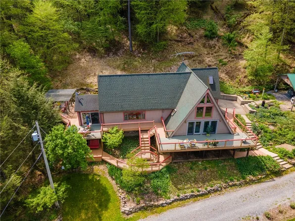316 Peoples Rd, Dayton, PA 16222