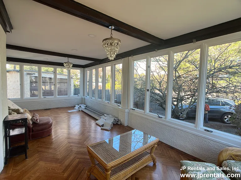 1 Arborway — Photo 4