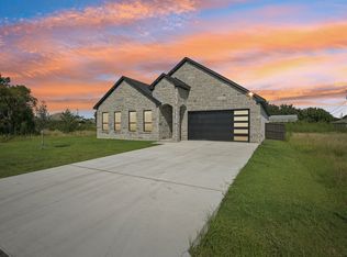 314 Rudder Rd, Mabank, TX 75156