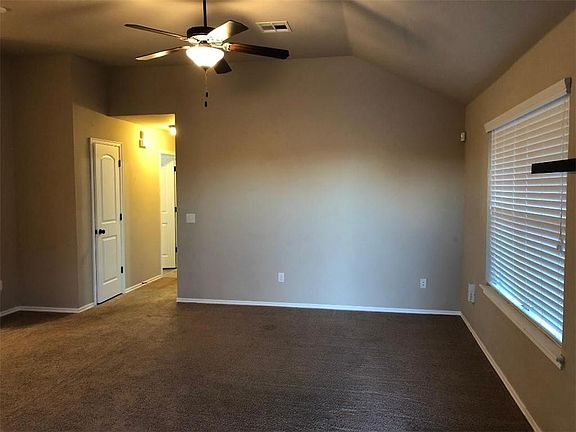5th image of 12637 Heritage Oaks Dr