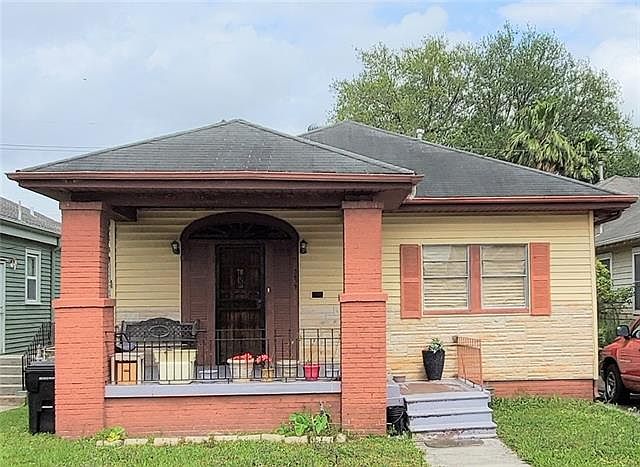 1st image of 3639 Piedmont Dr