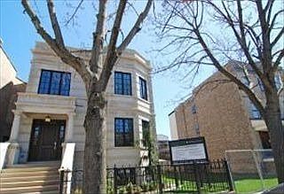 5th image of 3729 N Lakewood Ave