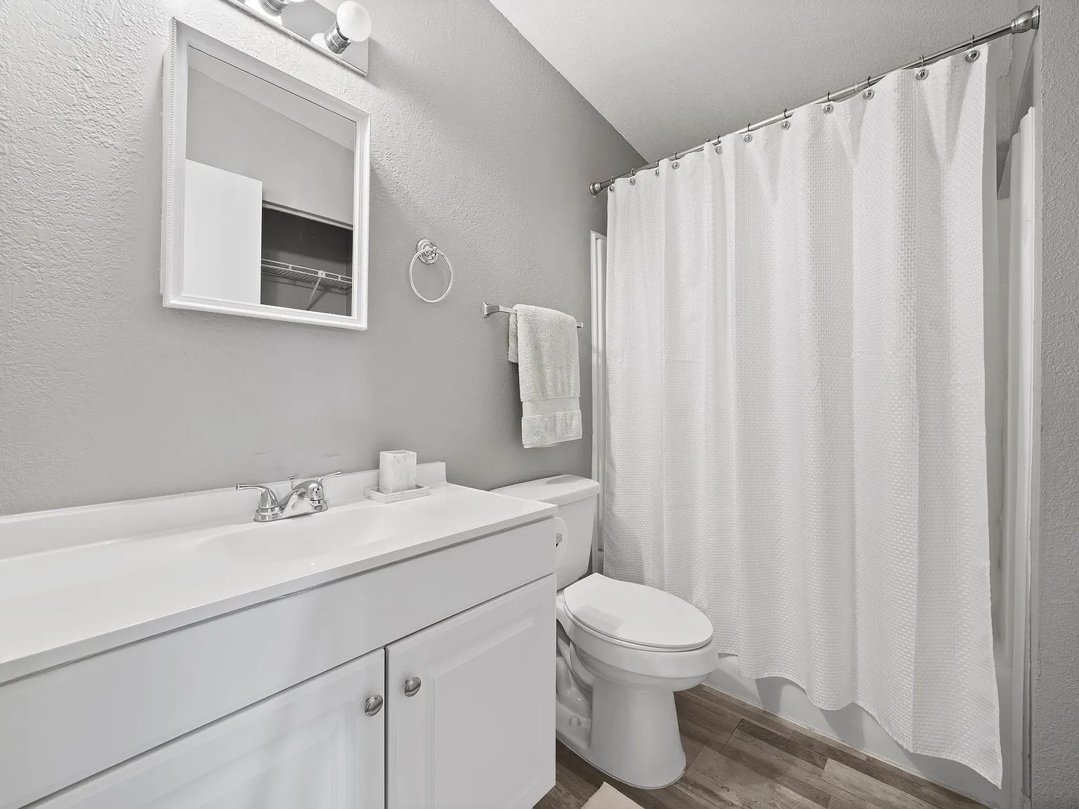Goldenview Ln, Lakeland — Photo 4