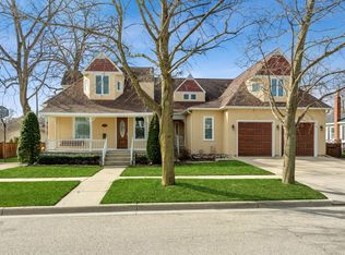 1022 Park Row, Lake Geneva, WI 53147