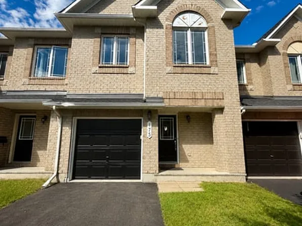 175 Forestcrest St, Ottawa, ON K1C 7R5