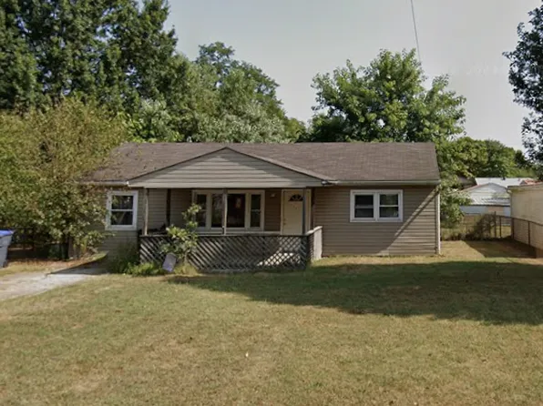 7305 Betsy Ross Dr, Louisville, KY 40272