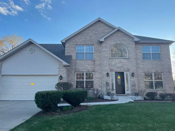 13356 Vicarage Dr, Plainfield, IL 60585