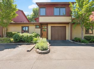 1425 Perdue Loop, Eugene, OR 97401