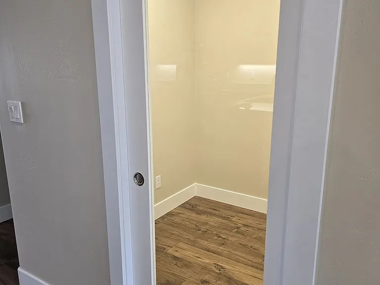 2941 Naples Dr — Photo 20