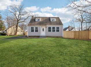 22 Satinwood St, Central Islip, NY 11722