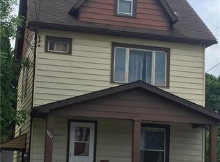 1917 Walnut Ave, Niagara Falls, NY 14301