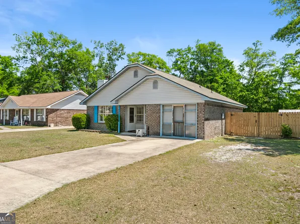 1103 Tomahawk Trl, Hinesville, GA 31313