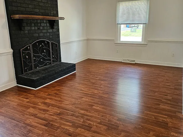 8402 McFaye Ave — Photo 24