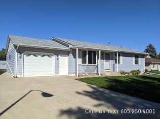 5308 W 39th St, Sioux Falls, SD 57106