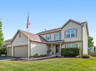 712 Christopher St, Plano, IL 60545