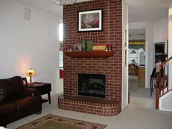 3rd image of 1412 Clearview Dr