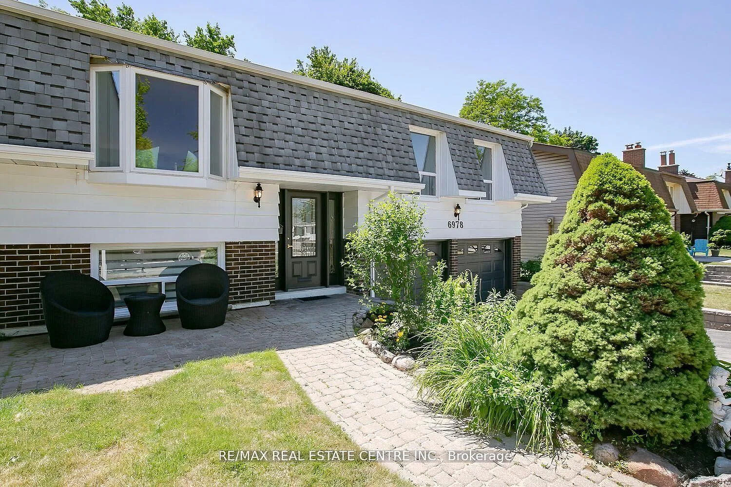 6978 Estoril Rd photo 1