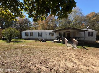 825 Ridge Gap Rd, Rockwood, TN 37854