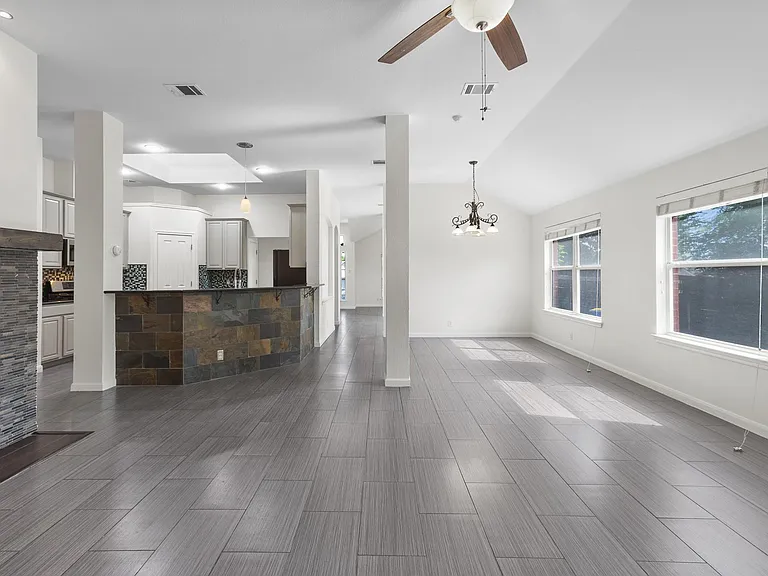 1201 Springbrook Rd — Photo 11