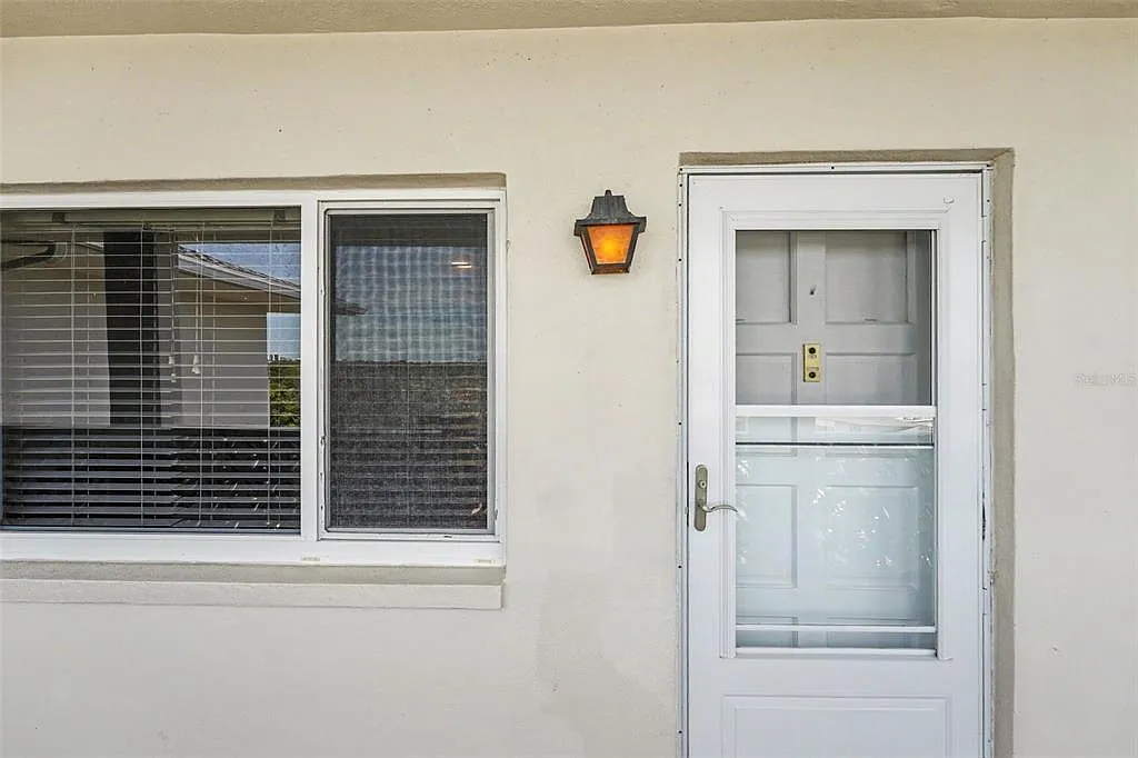 1 bed, 1.0 bath, 659 sqft, $1,100 — Photo 4