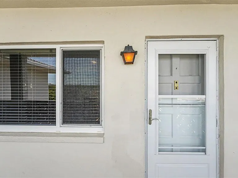 1235 S Highland Ave #5-703 — Photo 4