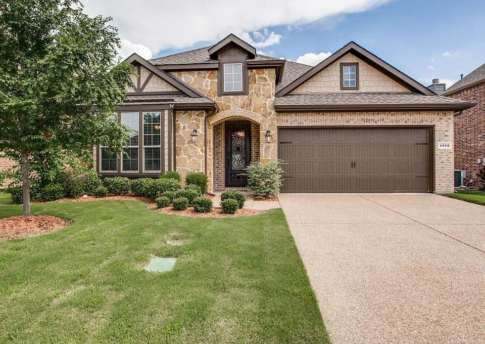 1st image of 4513 Forest Cove Dr